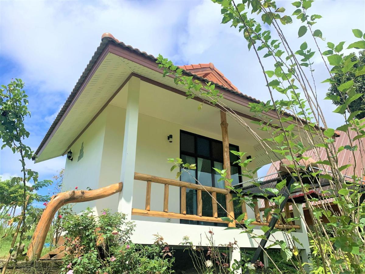True Nature Chiang Mai - Yoga & Meditation Homestay Retreat Bagian luar foto