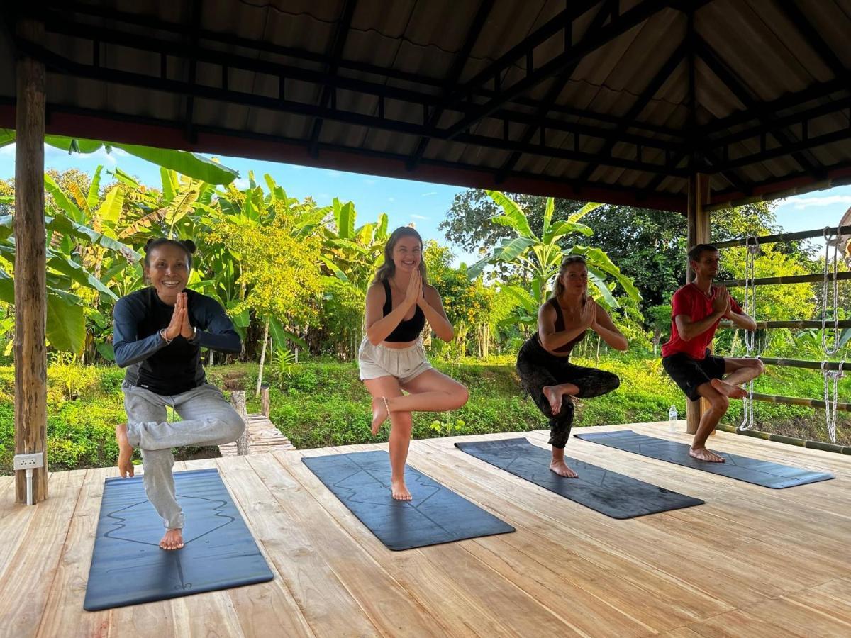 True Nature Chiang Mai - Yoga & Meditation Homestay Retreat Bagian luar foto