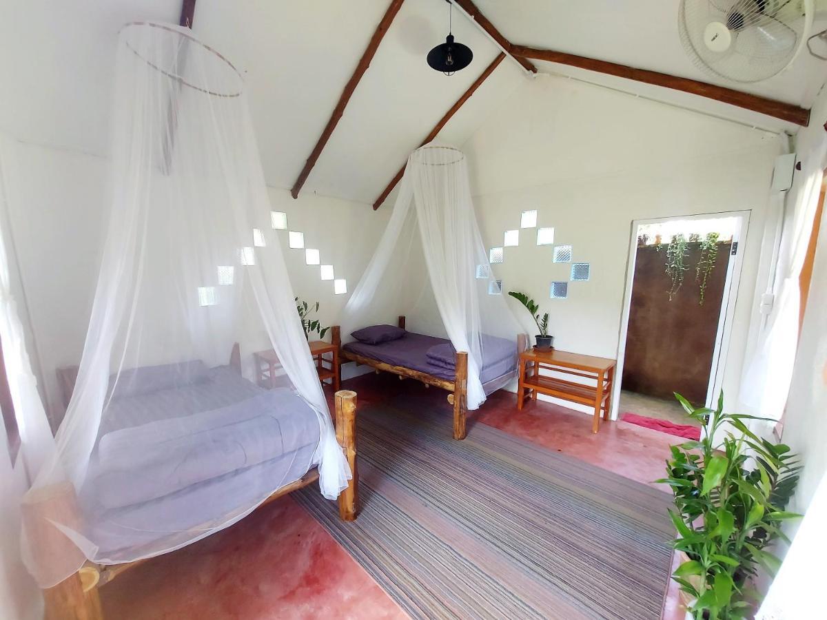 True Nature Chiang Mai - Yoga & Meditation Homestay Retreat Bagian luar foto