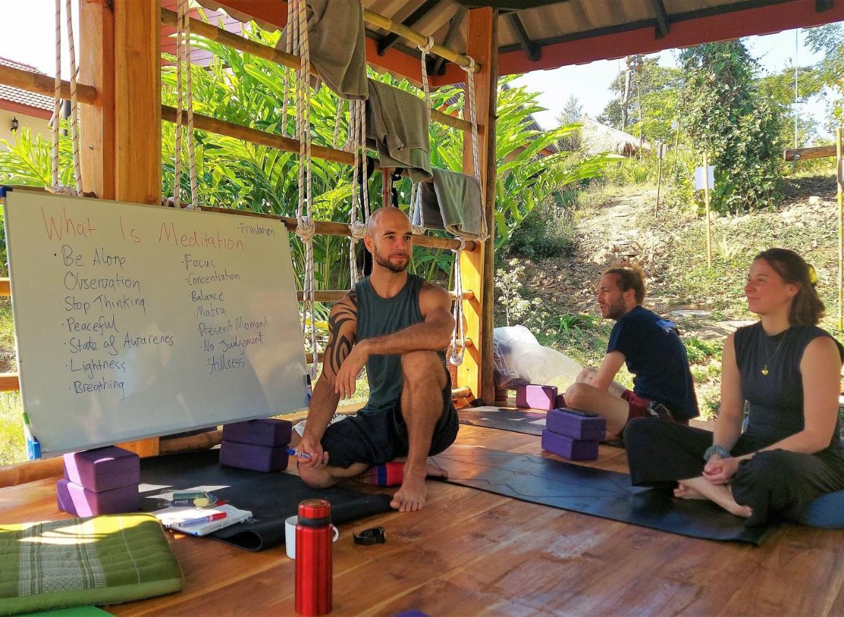 True Nature Chiang Mai - Yoga & Meditation Homestay Retreat Bagian luar foto