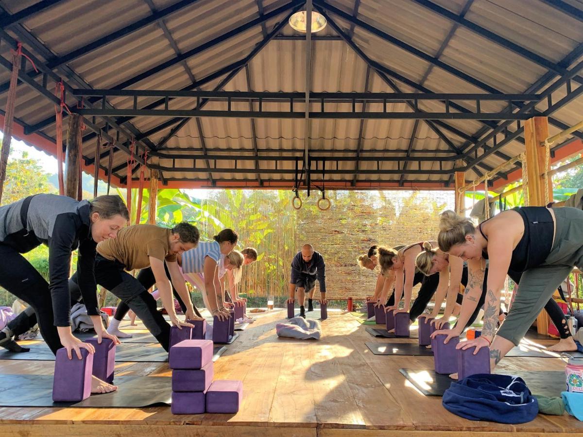 True Nature Chiang Mai - Yoga & Meditation Homestay Retreat Bagian luar foto